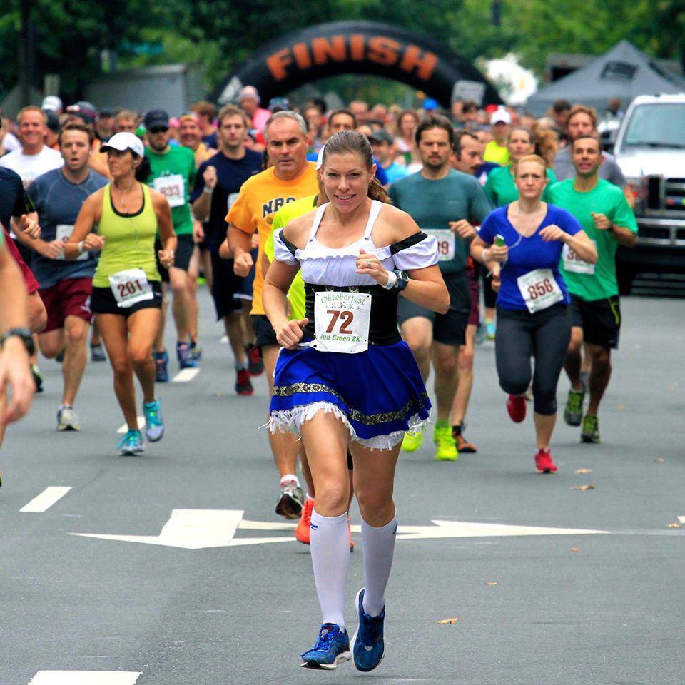 2019 Oktoberfest 4 Miler nOg Run Club